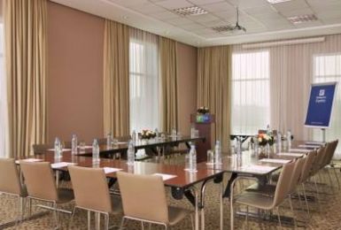 Holiday Inn Express Dubai Jumeirah, An Ihg Hotel Bagian luar foto